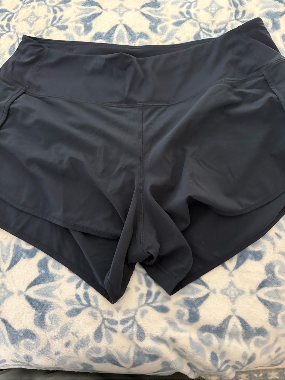 Women's navy Performance Running Shorts - Picture 4 of 4